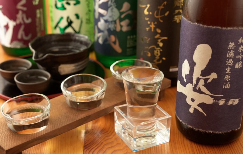 prodotti-caratteristici-giapponesi-sake